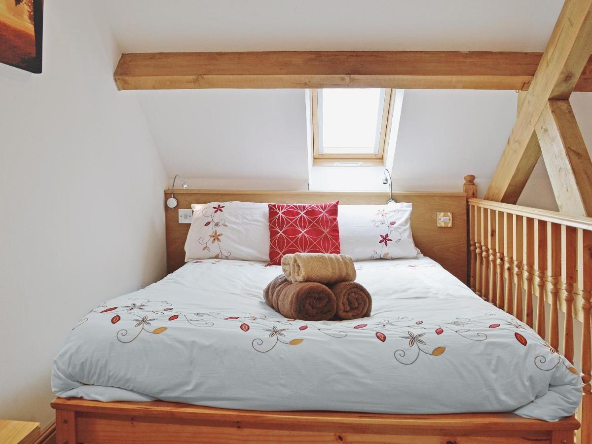 Owl Cottage Coedana Kültér fotó